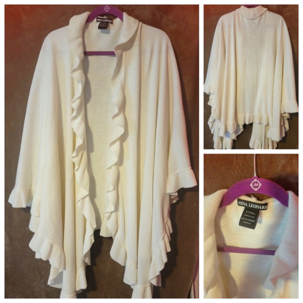 Nina Leonard, Cream colored shawl,